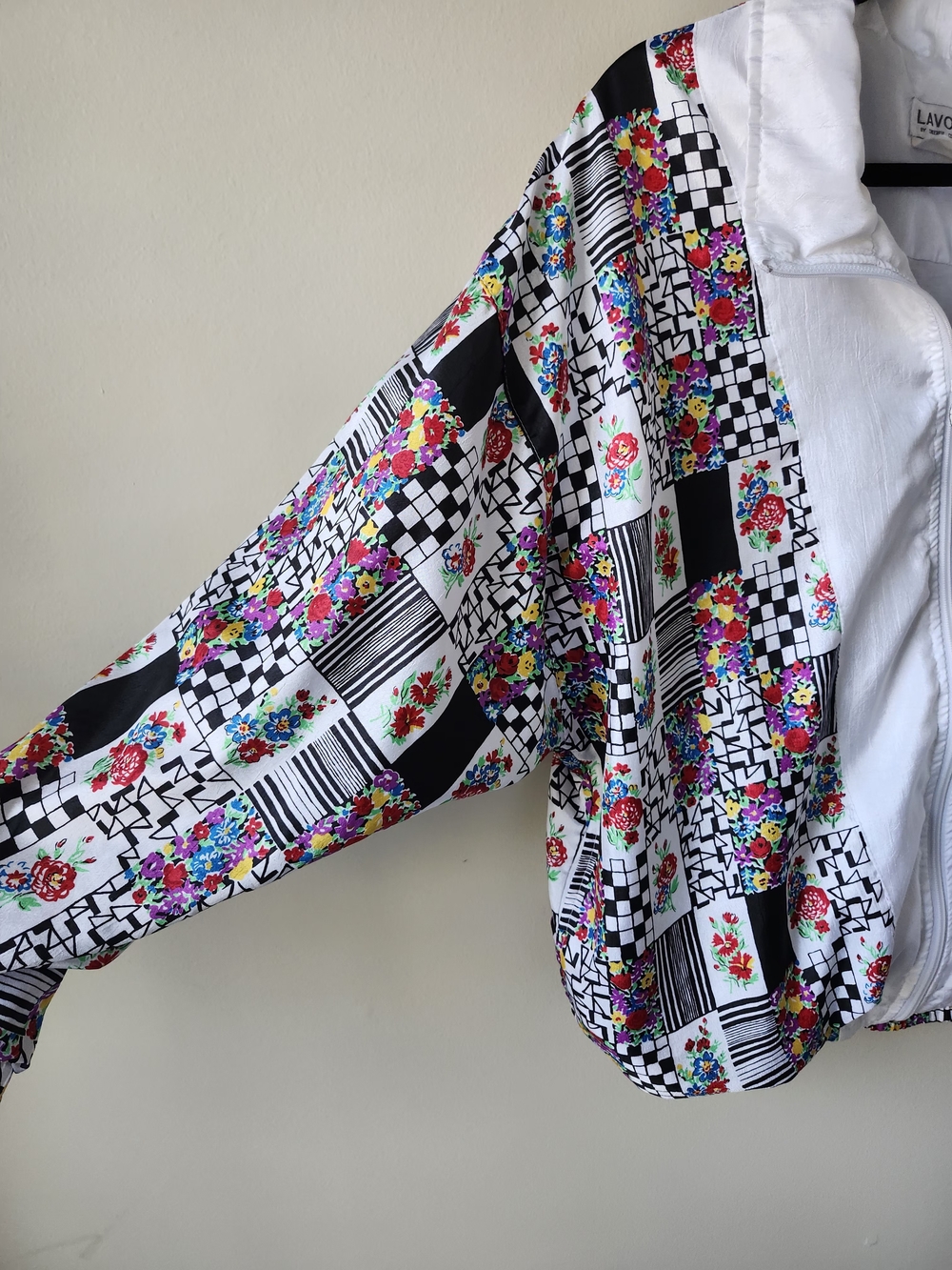 Vintage White Floral & Checkerboard Bomber Jacket - Picture 6 of 10